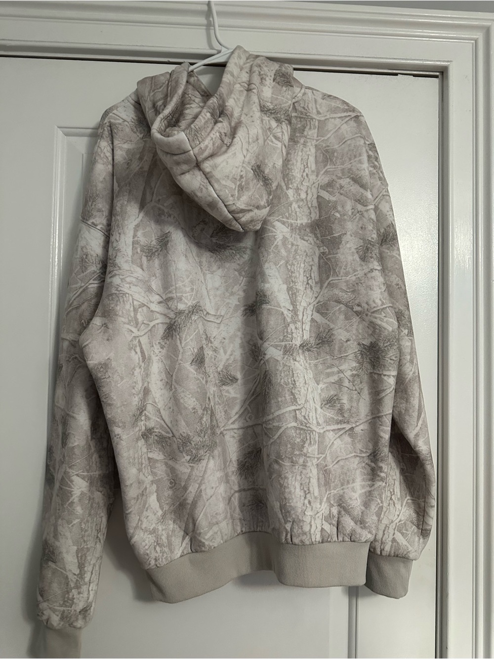 Comfrt Beige Gray camo Printed Hoodie - Picture 8 of 12
